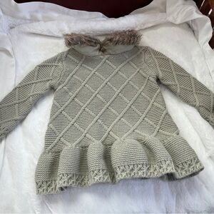 Women's Gray Sweater with Faux Fur Collar
